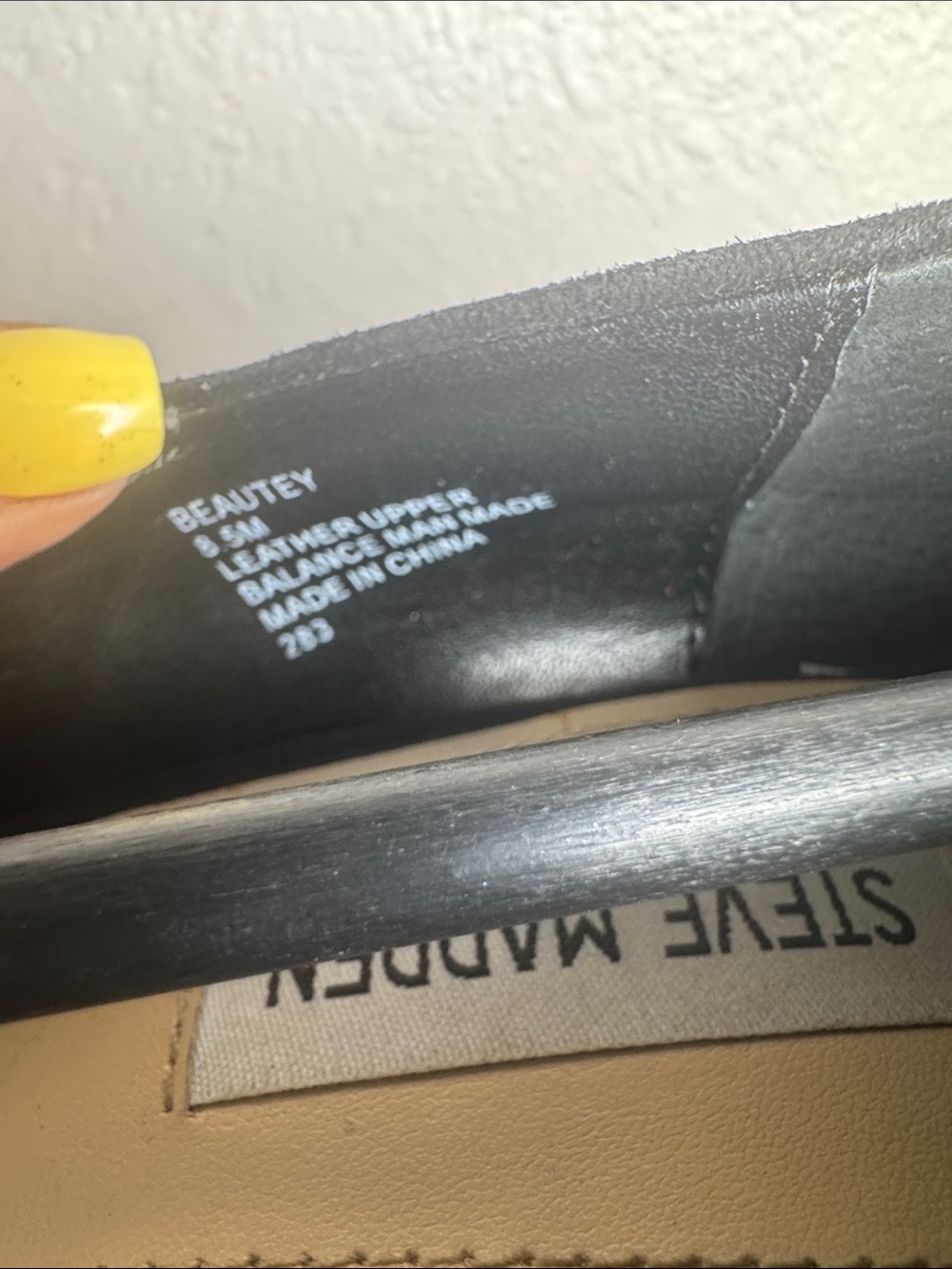 Steve Madden Black Platform Patent & Suede High Heels - Picture 4 of 11